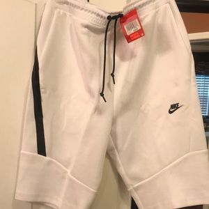 Nike tapped shorts